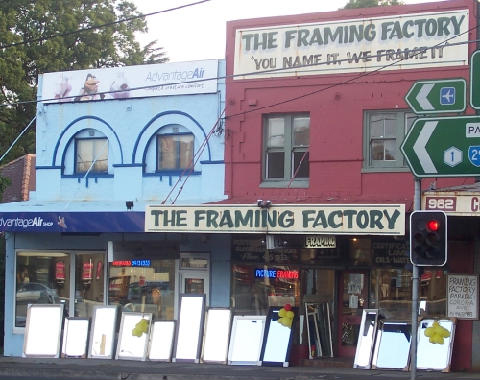 The framing and mirror factory